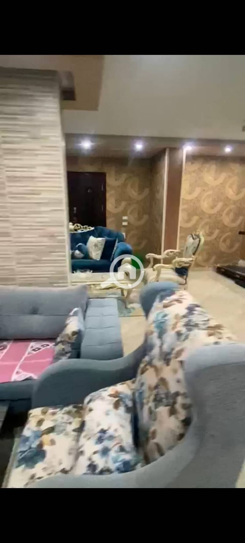 8 1000968036. jpg