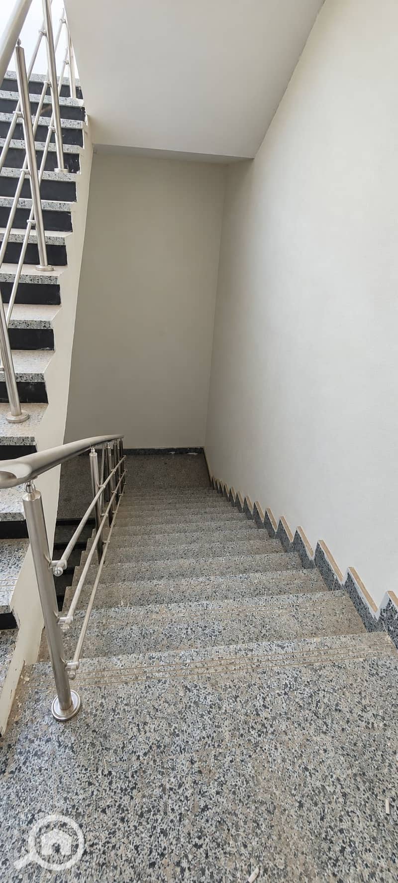 8 08_Internal_Stairs. png