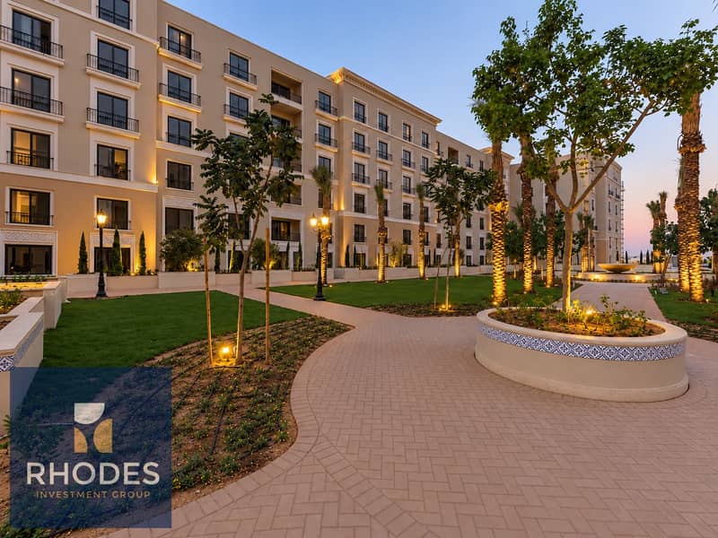 3 Twilight Courtyard at a Luxury Residence. png