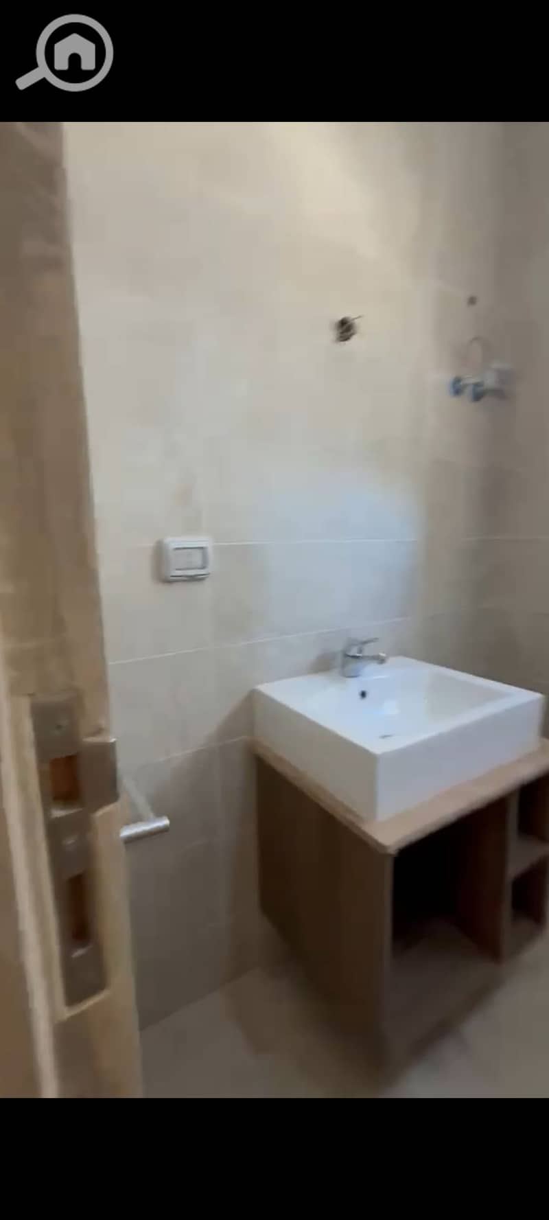 9 406490. jpg