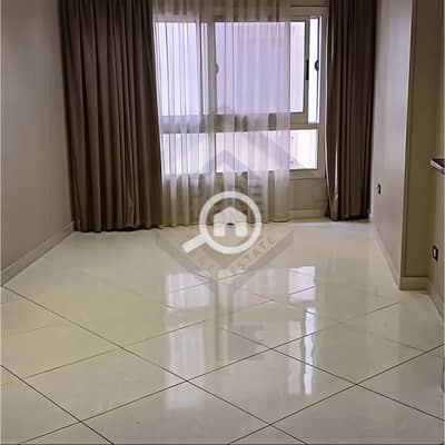 شقة 3 غرف نوم للايجار في سموحة، الإسكندرية - 1. jpg