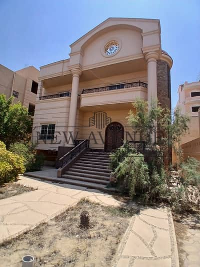 6 Bedroom Villa for Sale in Shorouk City, Cairo - WhatsApp Image 2026-10-13 at 4.36. 55 PM. jpeg 6 Bedroom Villa for Sale in Shorouk City, Cairo - WhatsApp Image 2026-10-13 at 4.36. 55 PM. jpeg