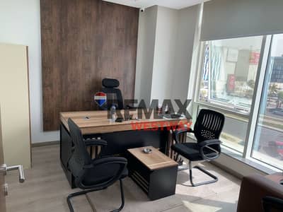 مکتب  للايجار في الشيخ زايد، الجيزة - d519d8cf-2385-4535-bbae-2ae33b43bc98. jpeg
