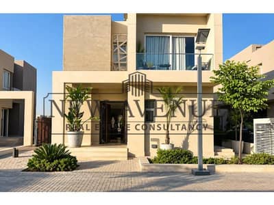 3 Bedroom Townhouse for Sale in 6th of October, Giza - WhatsApp Image 2026-10-15 at 18.28. 47 (2). jpg 3 Bedroom Townhouse for Sale in 6th of October, Giza - WhatsApp Image 2026-10-15 at 18.28. 47 (2). jpg
