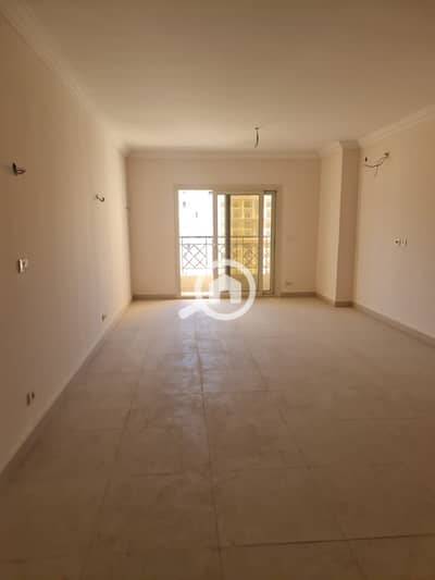 3 Bedroom Flat for Rent in Moharam Bik, Alexandria - WhatsApp Image 2026-10-18 at 1.59. 33 PM. jpeg