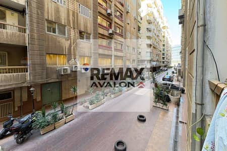 فلیٹ 3 غرف نوم للبيع في سموحة، الإسكندرية - 1. jpg