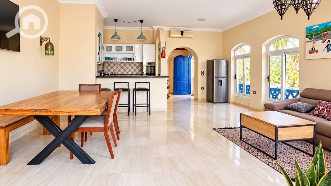 16 15-open-plan-room-hero. jpg