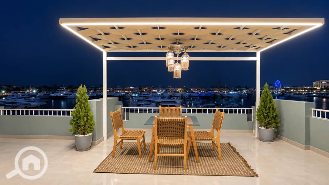 11 31-terrace-marina-night. jpg