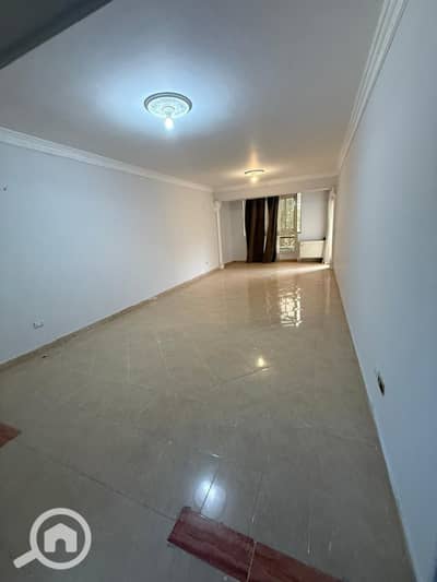 3 Bedroom Apartment for Sale in Sheikh Zayed, Giza - WhatsApp Image 2026-10-18 at 3.35. 38 PM. jpeg 3 Bedroom Apartment for Sale in Sheikh Zayed, Giza - WhatsApp Image 2026-10-18 at 3.35. 38 PM. jpeg