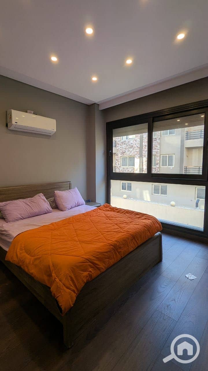 28 dd12bd0a-2e09-44b2-82ea-859c4d487662. jpg