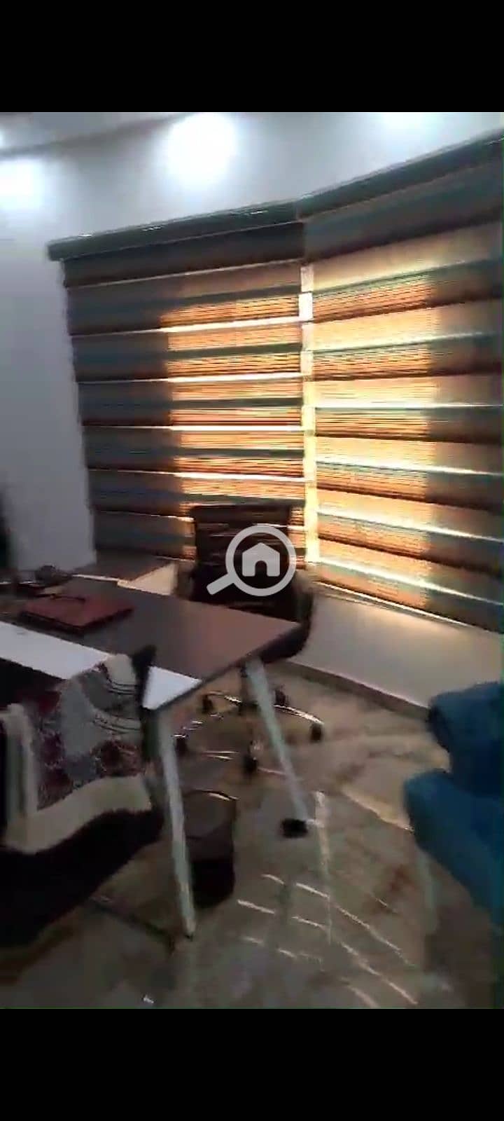 9 1000738634. png