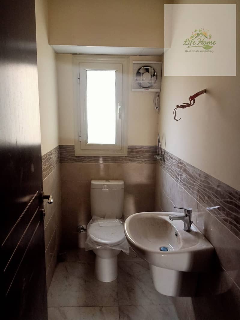 8 9aa3d05a-e4dd-464d-90cf-3b9b868cdd01. jpg