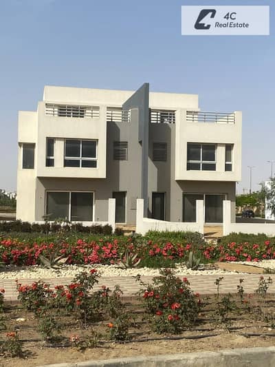 3 Bedroom Townhouse for Sale in New Cairo, Cairo - WhatsApp Image 2024-05-19 at 2.19. 04 PM (4). jpeg
