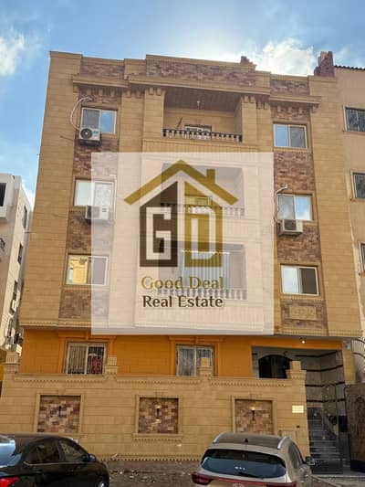 10+ Beds Other Residential for Sale in New Cairo, Cairo - a33e873b-b653-40a8-b767-a0d3003aee78. jpg