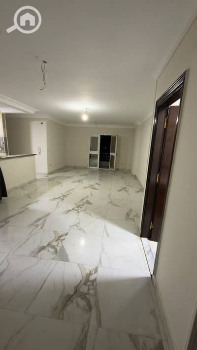 3 Bedroom Flat for Sale in Zahraa Al Maadi, Cairo - WhatsApp Image 2026-10-15 at 10.20. 06 AM. jpeg 3 Bedroom Flat for Sale in Zahraa Al Maadi, Cairo - WhatsApp Image 2026-10-15 at 10.20. 06 AM. jpeg