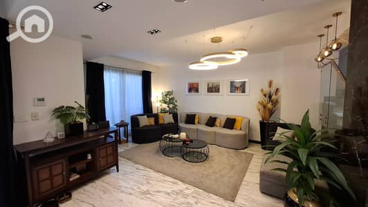 4 Bedroom Townhouse for Rent in New Cairo, Cairo - 1b121d5a-7e3b-4cad-8b95-52de5a2aaca1. jpeg 4 Bedroom Townhouse for Rent in New Cairo, Cairo - 1b121d5a-7e3b-4cad-8b95-52de5a2aaca1. jpeg