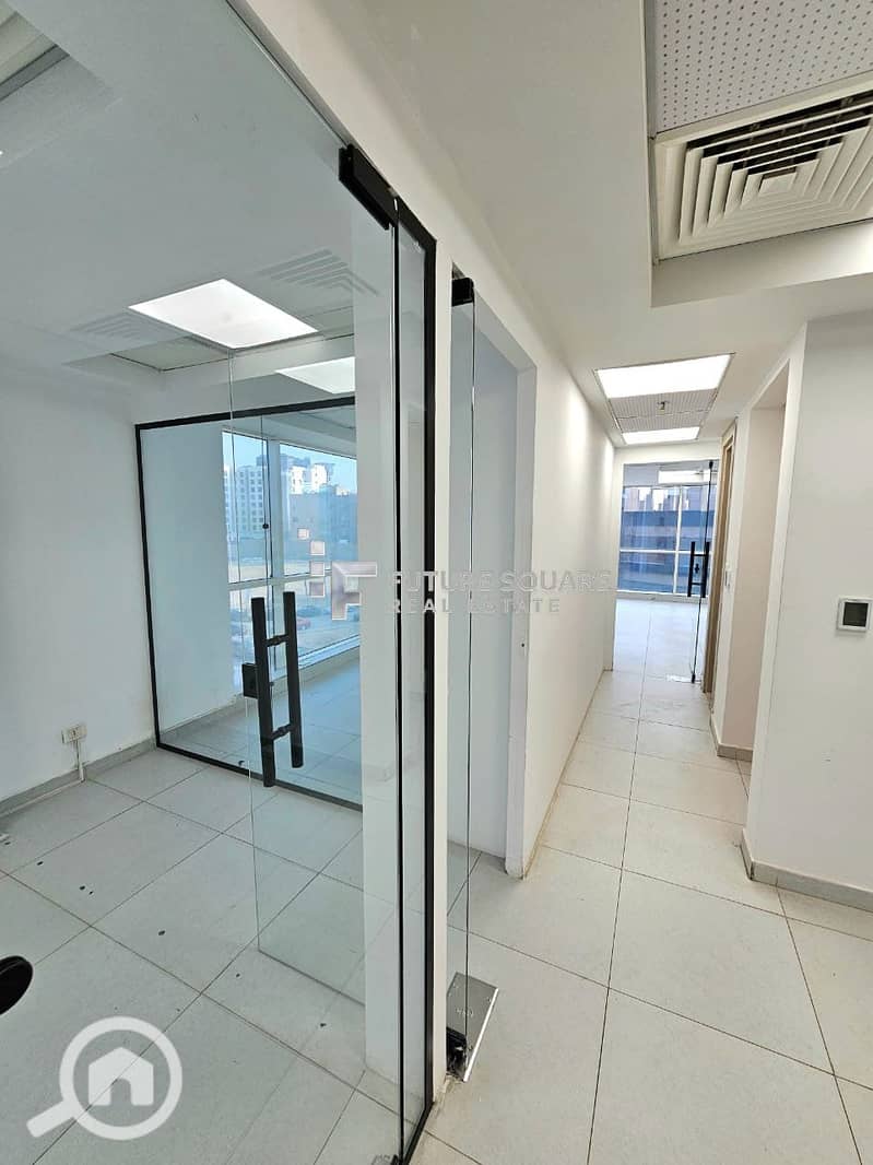 8 Image12. jpg