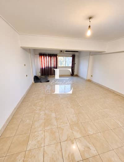 شقة 2 غرفة نوم للايجار في المعادي، القاهرة - IMG_4959. jpg شقة 2 غرفة نوم للايجار في المعادي، القاهرة - IMG_4959. jpg