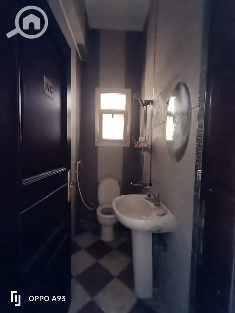 6 1000442530. jpg