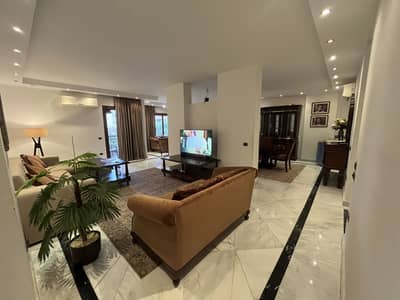 3 Bedroom Flat for Rent in 6th of October, Giza - شقة مفروشة راقية 220م للإيجار السنوي في السياحية الرابعة – 6 أكتوبر 3 Bedroom Flat for Rent in 6th of October, Giza - شقة مفروشة راقية 220م للإيجار السنوي في السياحية الرابعة – 6 أكتوبر