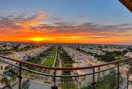 دوبلكس 4 غرف نوم للبيع في القاهرة الجديدة، القاهرة - Balcony Sunset Over a Landscaped Cityscape. png