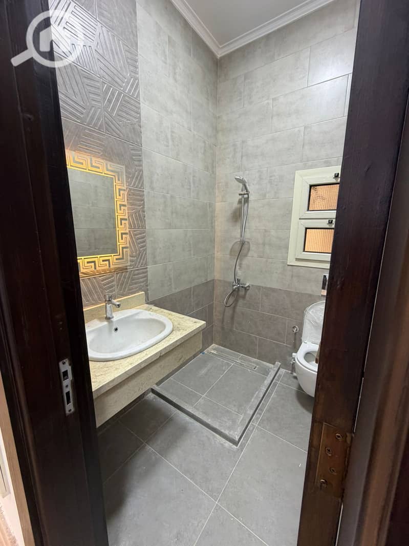 4 0c1f7007-28d8-462e-9cc7-ab6ffe856fde. jpg