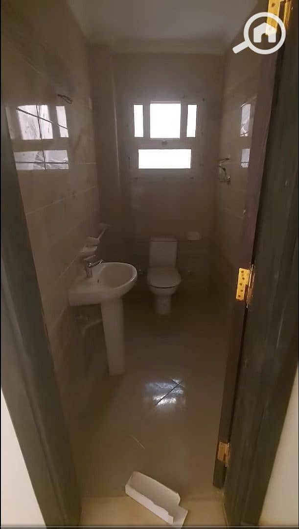 5 1000419213. jpg