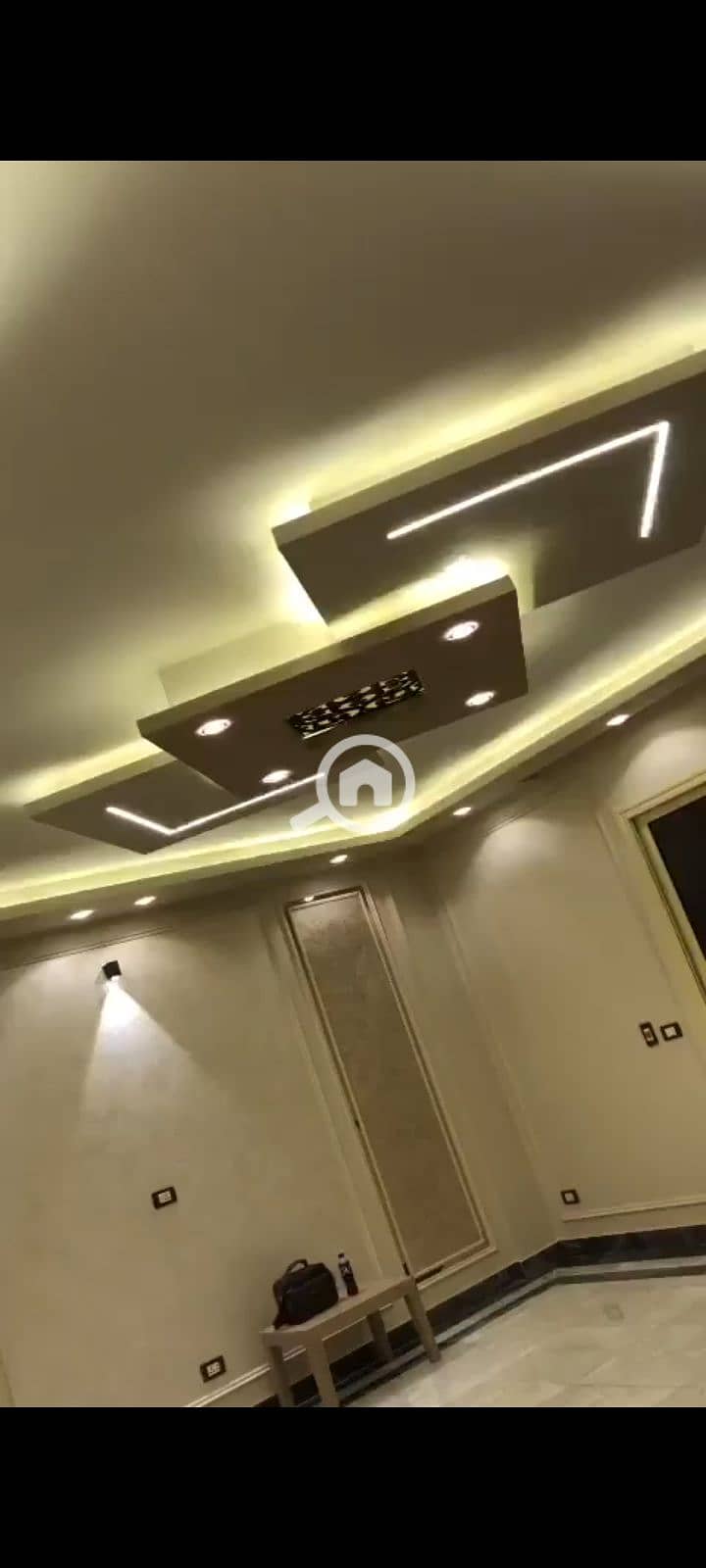 5 1000960981. png