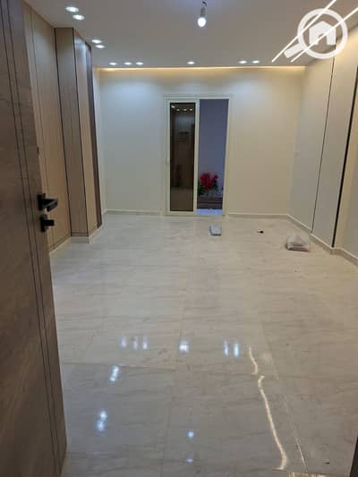 شقة 3 غرف نوم للبيع في حدائق الاهرام، الجيزة - 151593. jpg شقة 3 غرف نوم للبيع في حدائق الاهرام، الجيزة - 151593. jpg