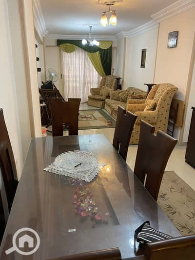 شقة 3 غرف نوم للايجار في ميامي، الإسكندرية - 217282. jpg شقة 3 غرف نوم للايجار في ميامي، الإسكندرية - 217282. jpg