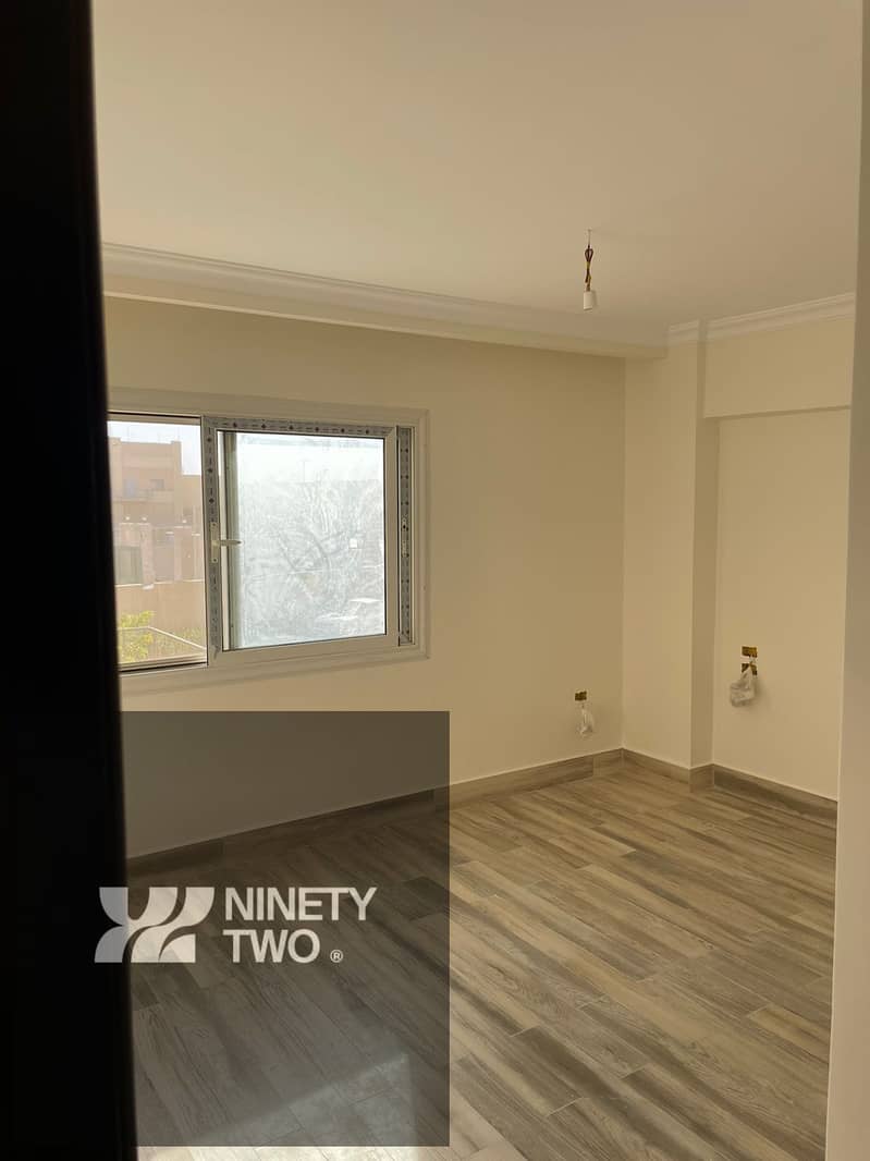 5 1000333782. jpg
