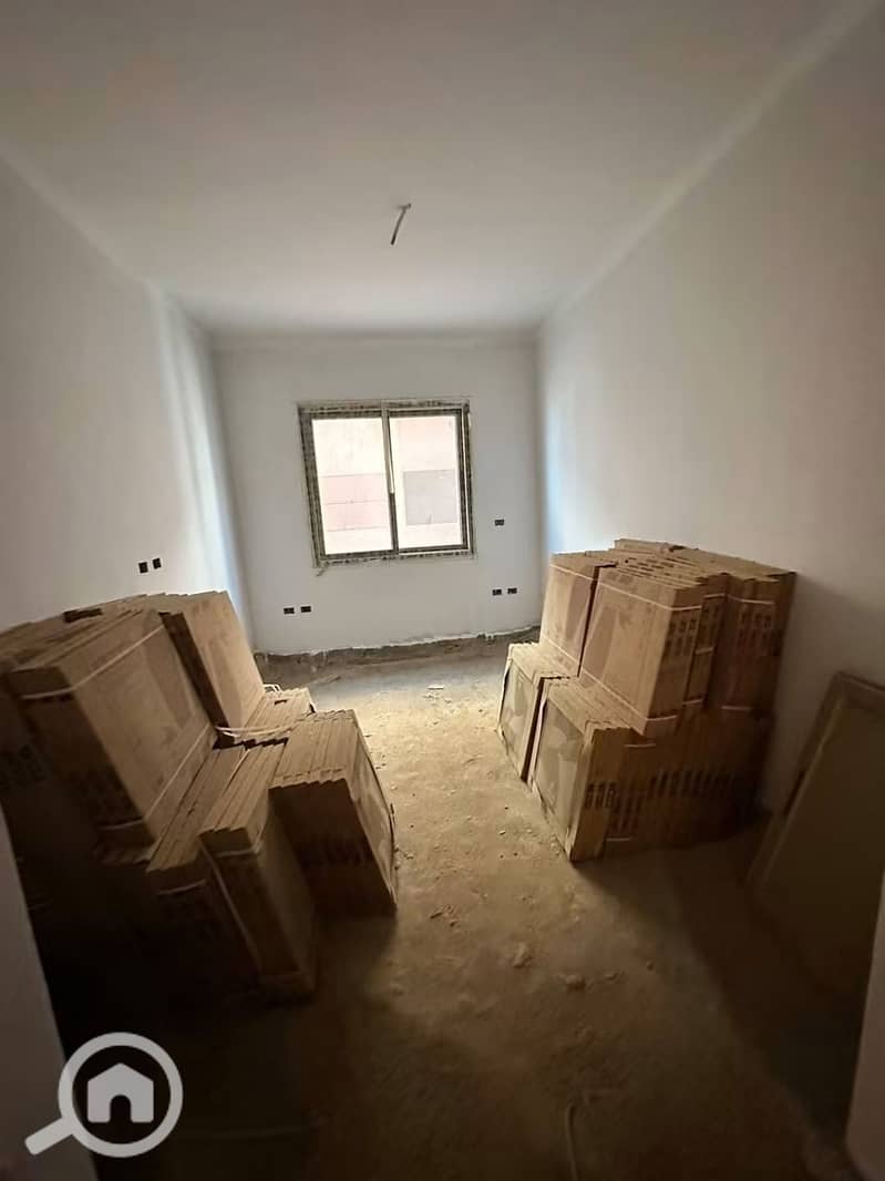 5 695543. jpg
