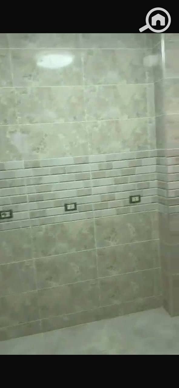3 5940604258103266939_121. jpg