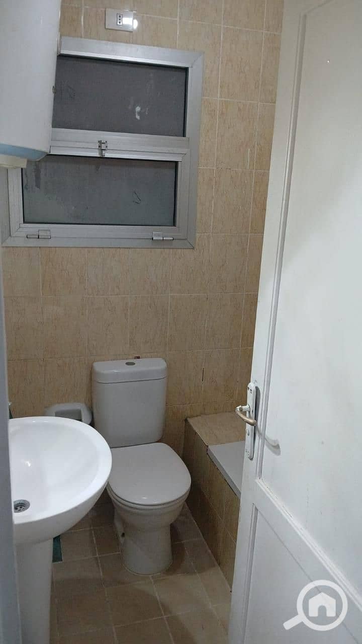 3 1001075956. jpg