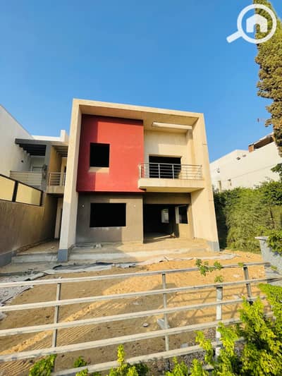3 Bedroom Villa for Sale in Madinaty, Cairo - 3b90c768-91dd-46c3-be3f-3edaac55ee71. jpeg