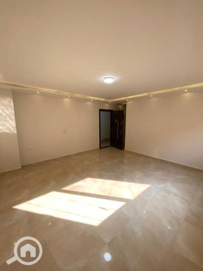 3 Bedroom Flat for Rent in Sheikh Zayed, Giza - mos1. jpeg 3 Bedroom Flat for Rent in Sheikh Zayed, Giza - mos1. jpeg