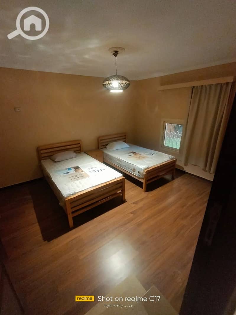 6 1000817576. jpg
