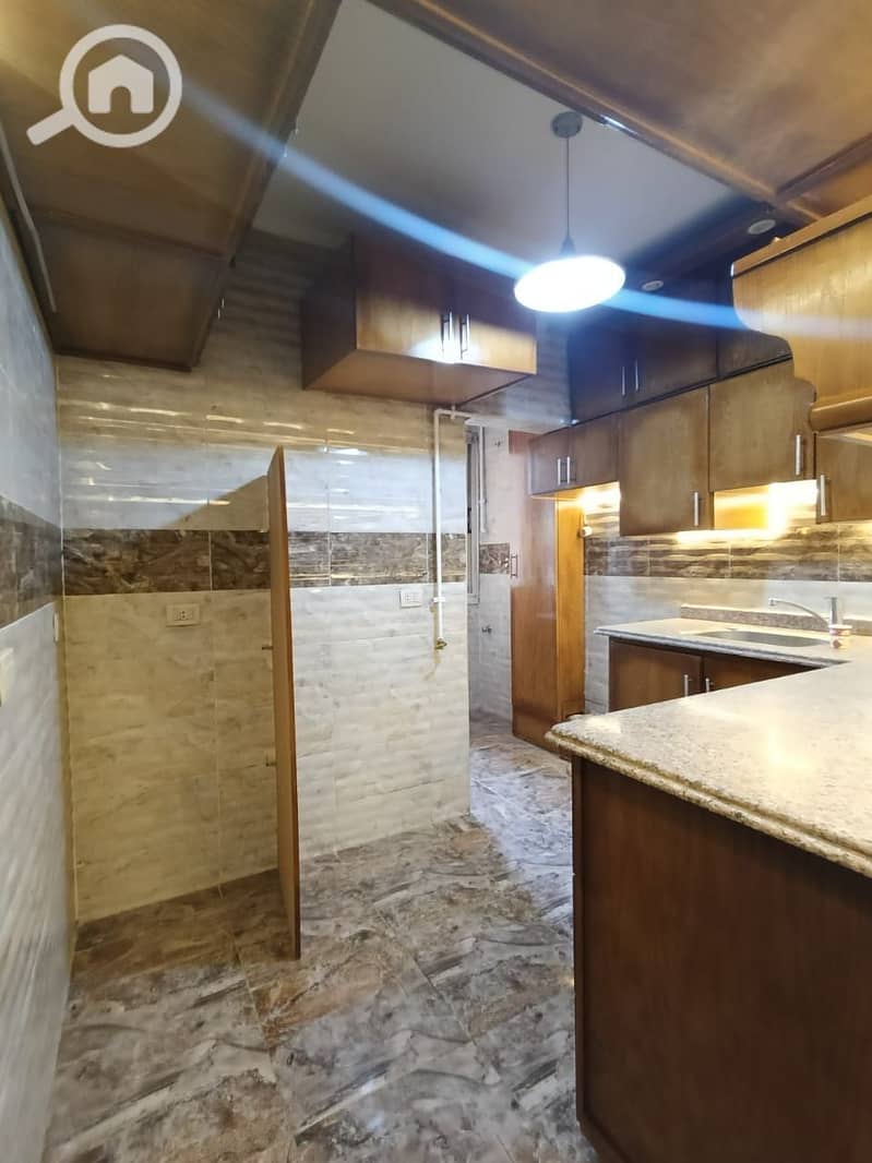 5 26402ad9-1392-4882-84ef-f0b689a060a3. jpg