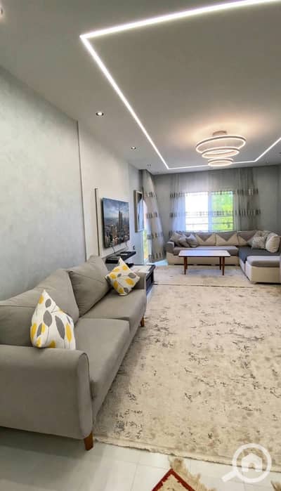 3 Bedroom Apartment for Sale in Sheikh Zayed, Giza - WhatsApp Image 2026-10-18 at 4.56. 09 PM. jpeg 3 Bedroom Apartment for Sale in Sheikh Zayed, Giza - WhatsApp Image 2026-10-18 at 4.56. 09 PM. jpeg