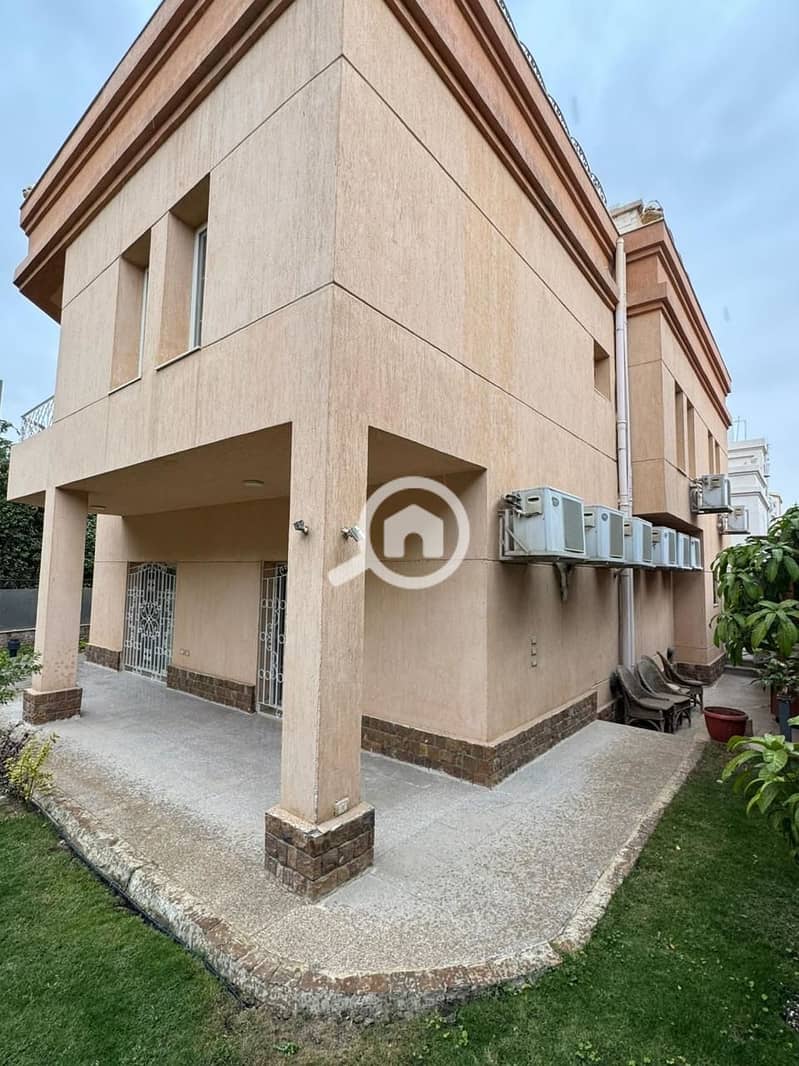 U6926143. jpg U6926143. jpg