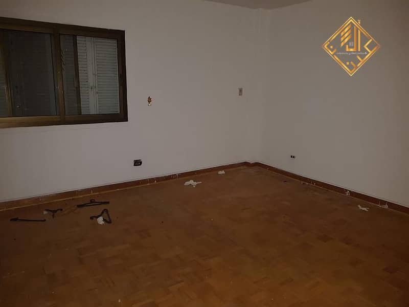 4 d8449729-37e9-40fc-a4ec-5afca7fca76f. jpg