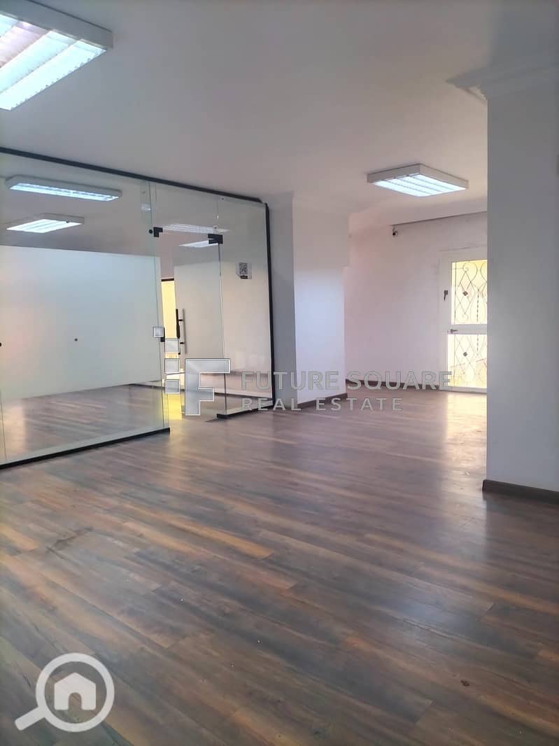 2 Image02. jpg