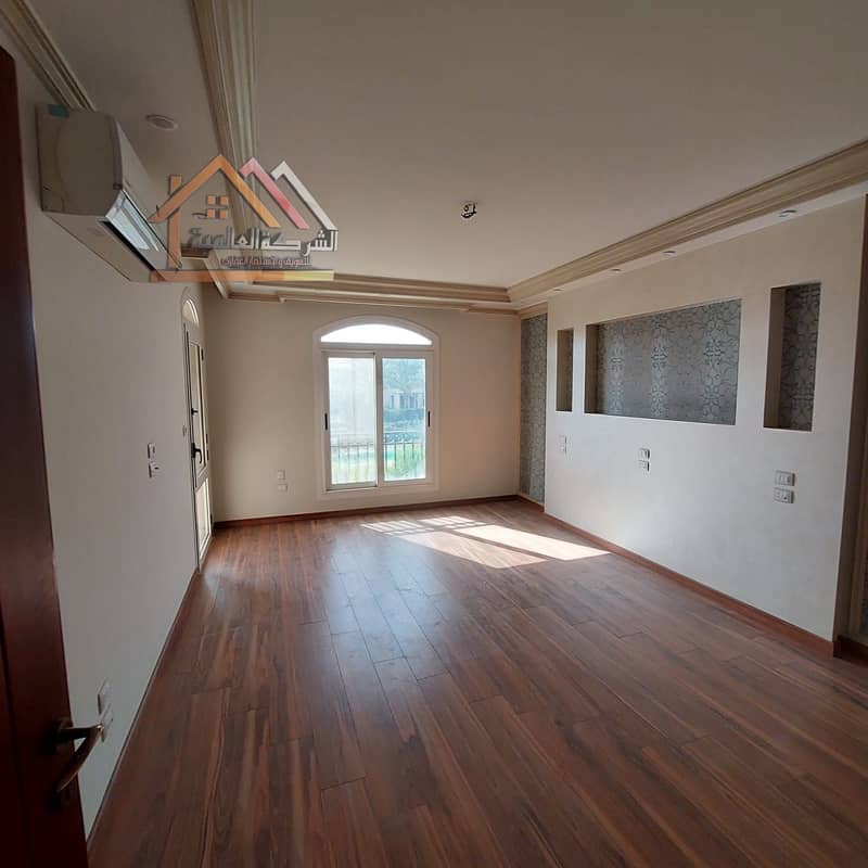 4 e3a5a182-bed5-4b46-b87e-c18cdceea28e. jpg