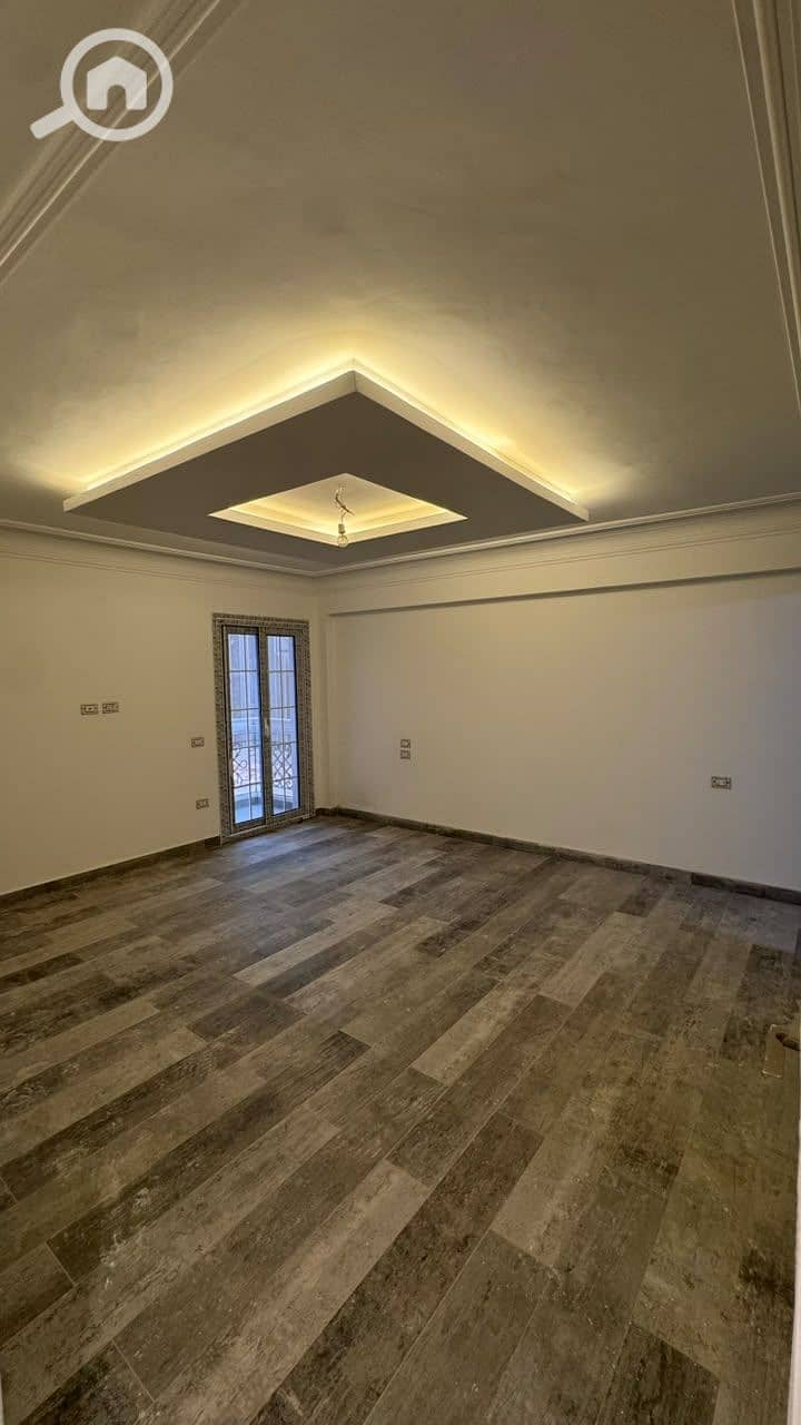 20 1000562081. jpg