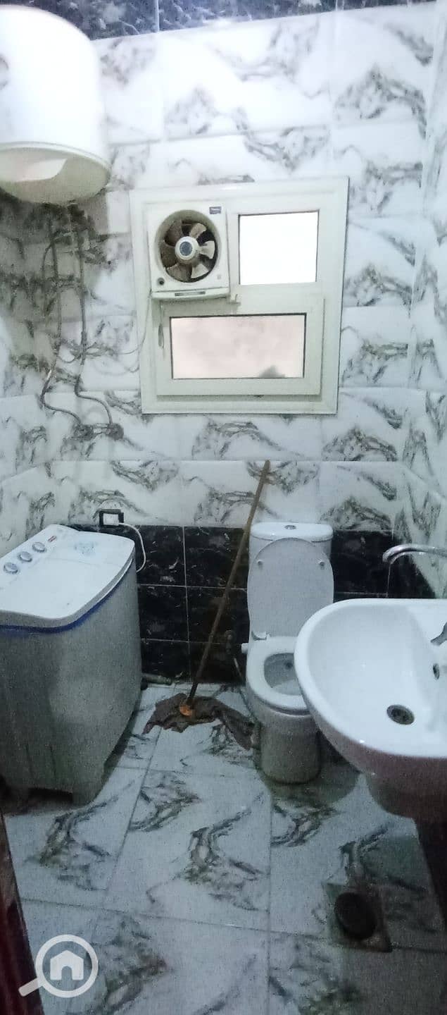 9 1000189392. jpg