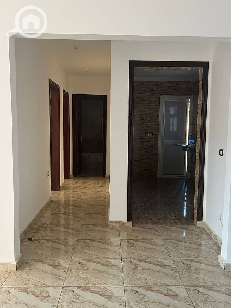 8 31758. jpg