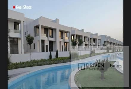 5 Bedroom Villa for Sale in Sheikh Zayed, Giza - original (1). jpg