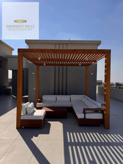 4 Bedroom Penthouse for Sale in New Cairo, Cairo - FB_IMG_1765927215719. jpg 4 Bedroom Penthouse for Sale in New Cairo, Cairo - FB_IMG_1765927215719. jpg