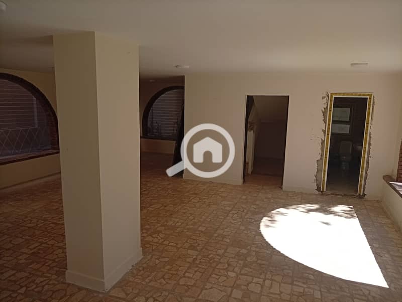 40 10865. jpg