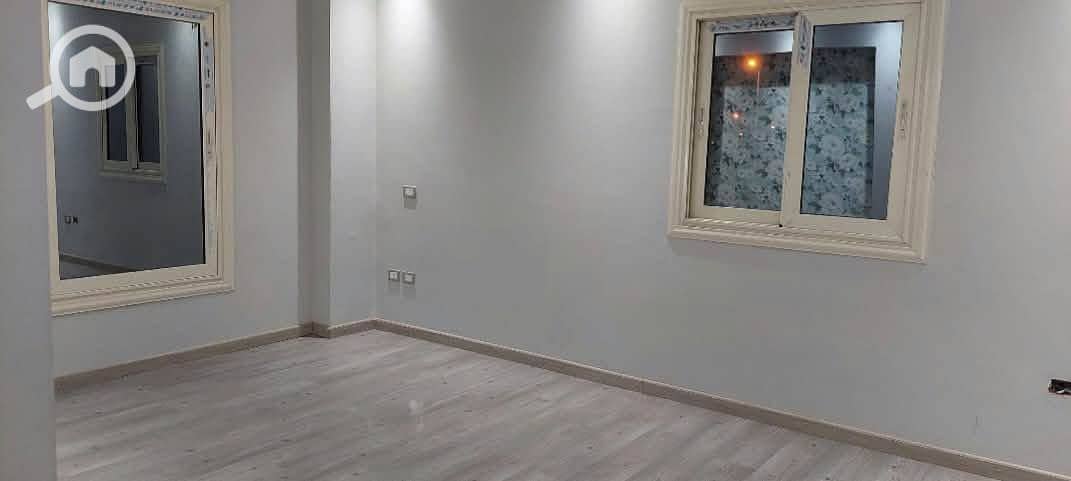 6 1001421216. jpg